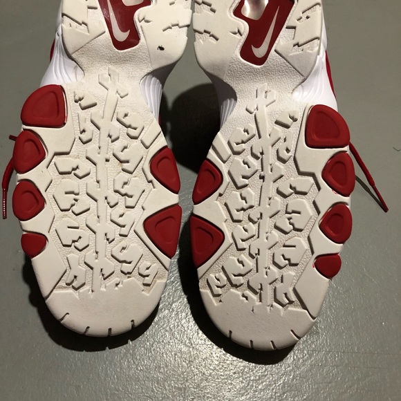 Nike - Picture 3 of 4